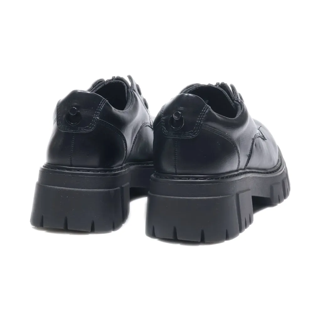 Catwalk Flat Shoes Leather Black Colour For Women