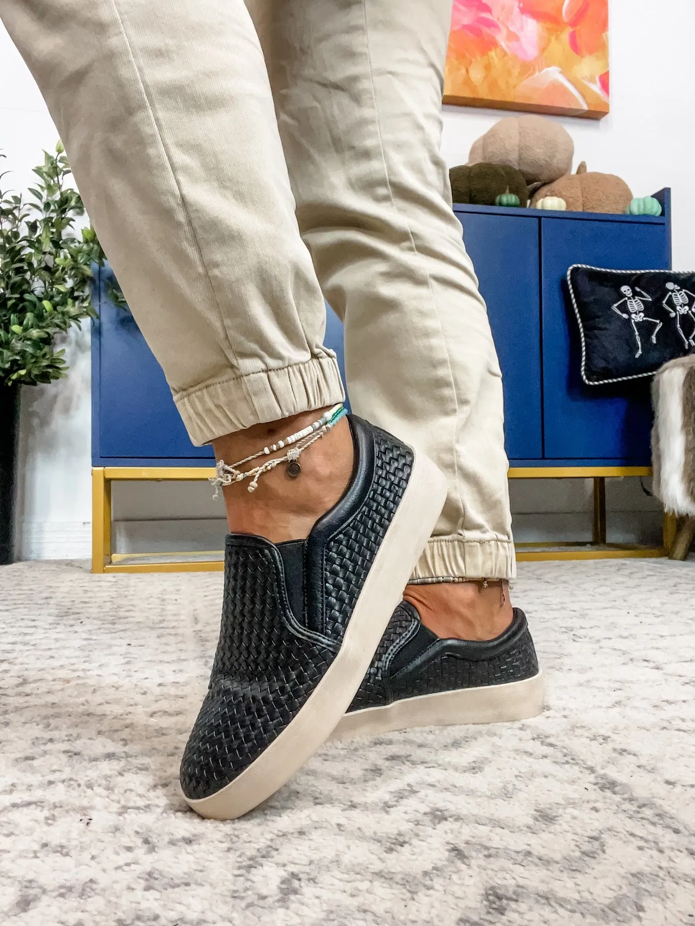 I'm Weaving Slip On Sneakers in Black (7-11)
