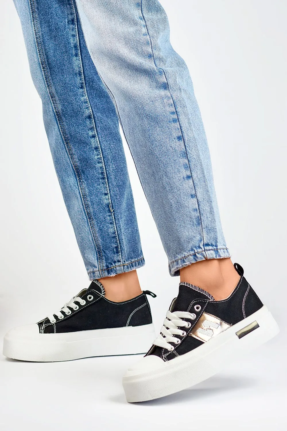TEEK - Metallic Tab Laced Womens Sneakers