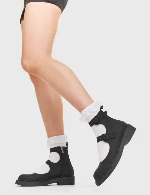 Trapped Platform Shoes