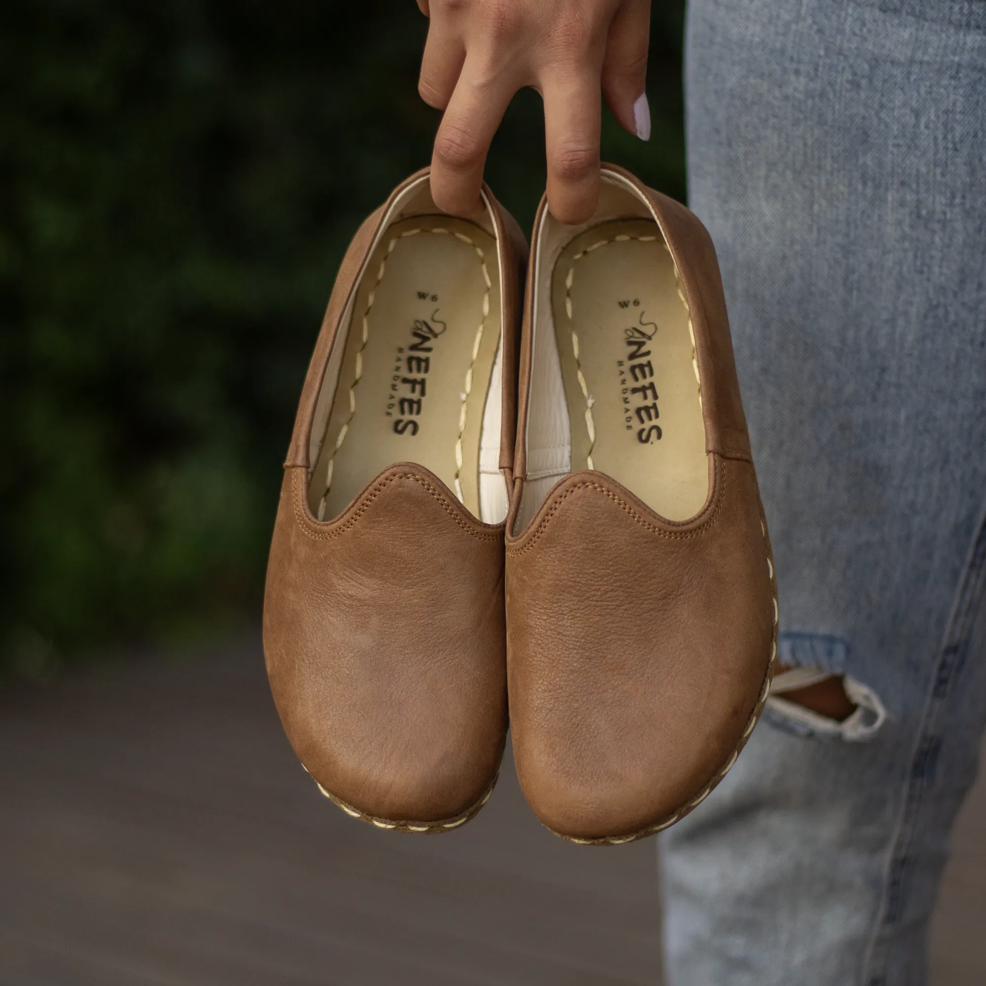 Women's Barefoot Grounding Shoes - Matte Brown